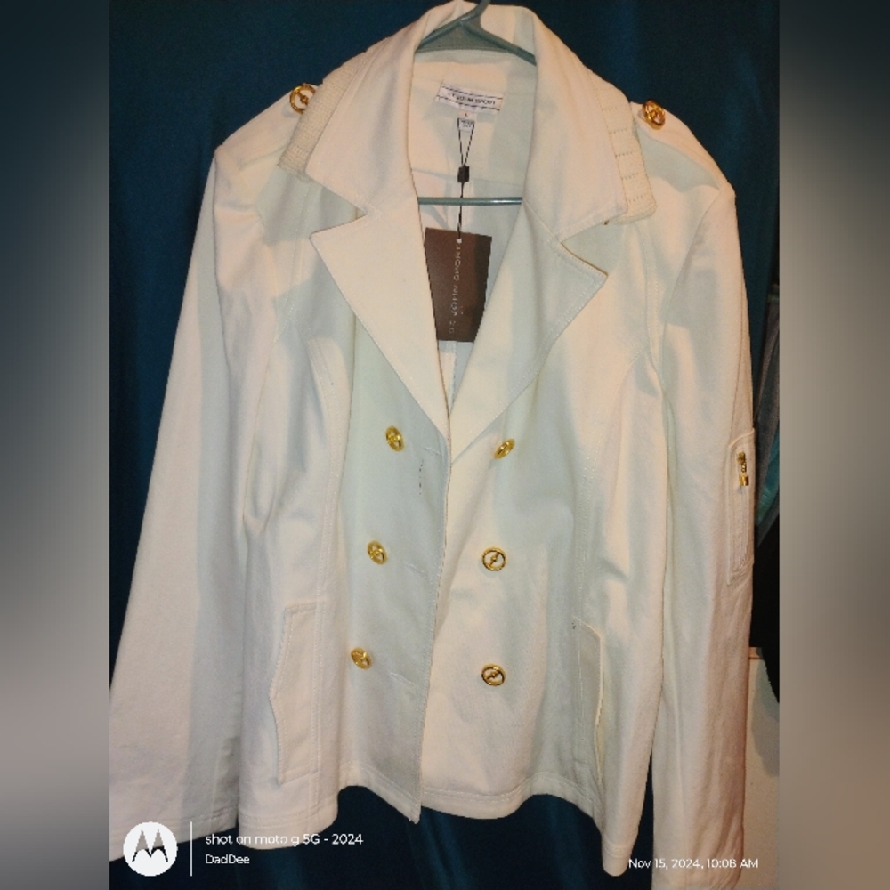 Classic St. John Sport Ivory Womens denim coat